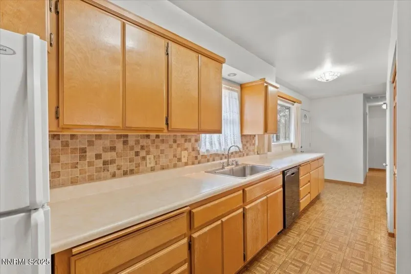 614 Martin, Carson City, Nevada 89703, 3 Bedrooms Bedrooms, ,2 BathroomsBathrooms,Residential,Residential,Martin,250058287