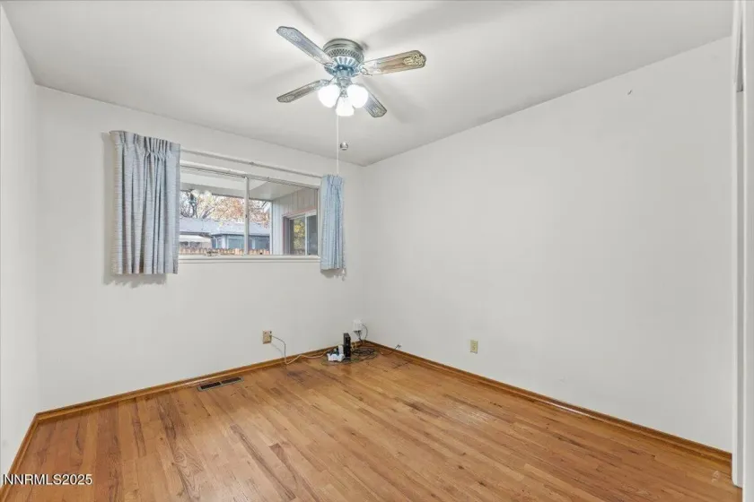 614 Martin, Carson City, Nevada 89703, 3 Bedrooms Bedrooms, ,2 BathroomsBathrooms,Residential,Residential,Martin,250058287