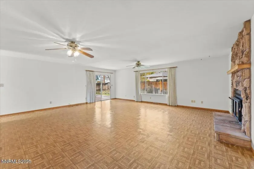 614 Martin, Carson City, Nevada 89703, 3 Bedrooms Bedrooms, ,2 BathroomsBathrooms,Residential,Residential,Martin,250058287