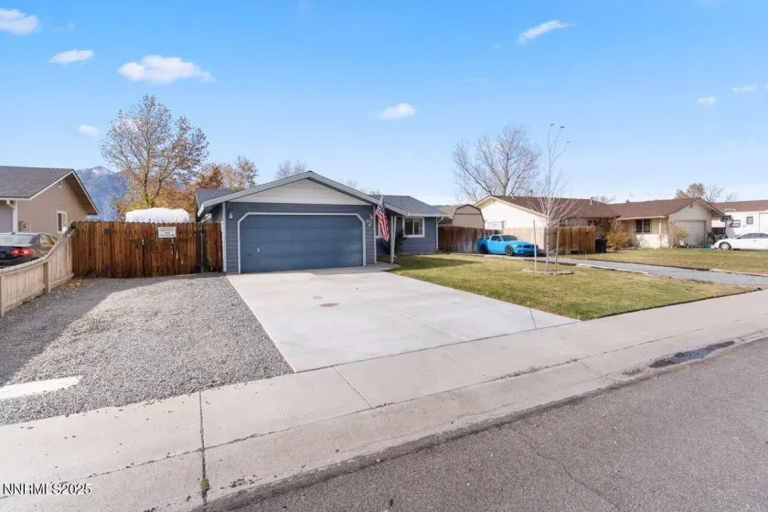 751 Hornet, Gardnerville, Nevada 89460, 3 Bedrooms Bedrooms, ,2 BathroomsBathrooms,Residential,Residential,Hornet,250058289
