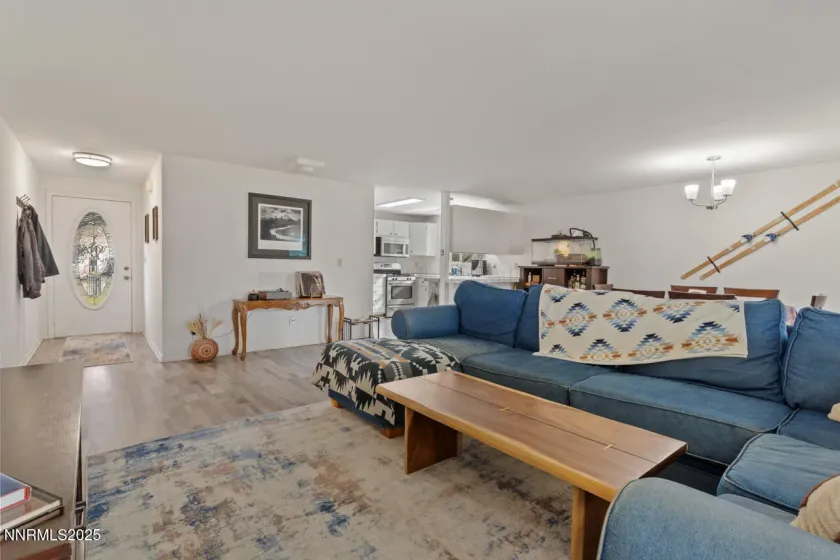 751 Hornet, Gardnerville, Nevada 89460, 3 Bedrooms Bedrooms, ,2 BathroomsBathrooms,Residential,Residential,Hornet,250058289