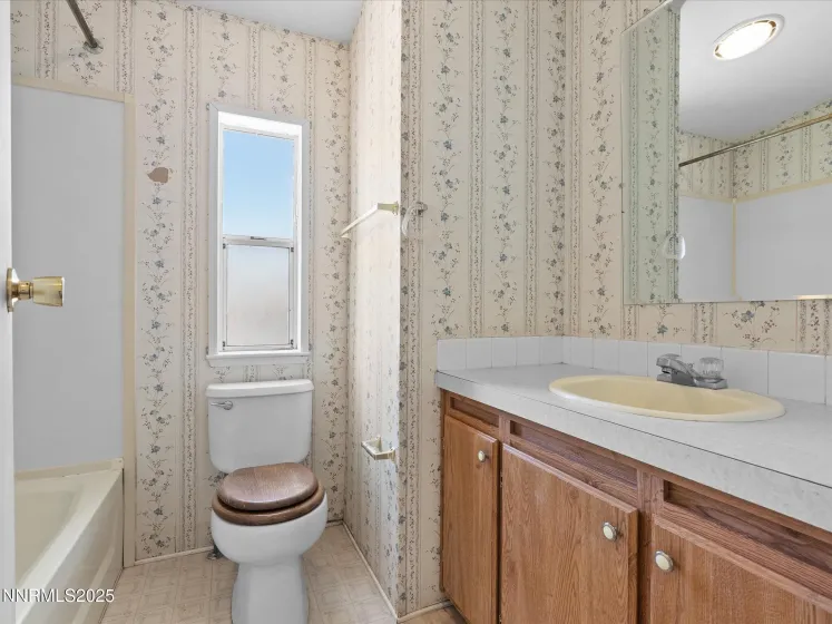 77 Mountain, Yerington, Nevada 89447, 3 Bedrooms Bedrooms, ,2 BathroomsBathrooms,Residential,Residential,Mountain,250058297