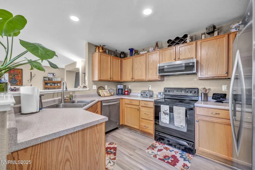 7736 Corso, Reno, Nevada 89506, 3 Bedrooms Bedrooms, ,2 BathroomsBathrooms,Residential,Residential,Corso,250058299