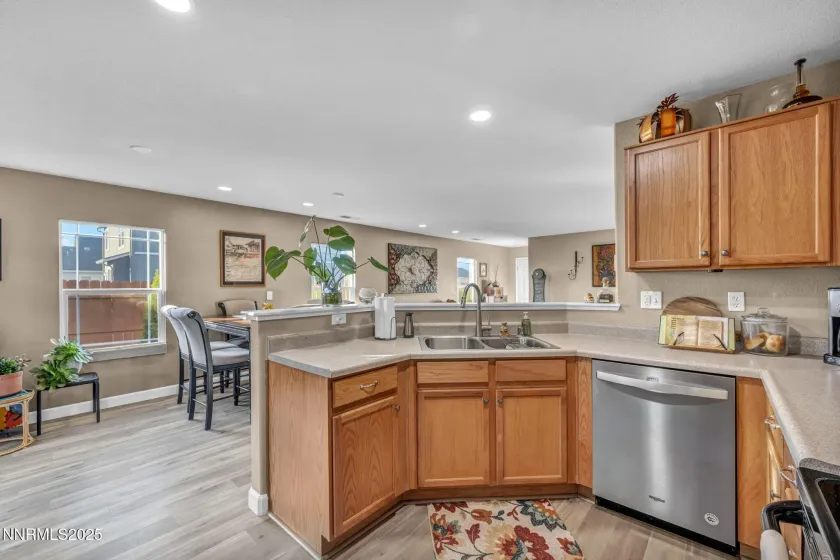 7736 Corso, Reno, Nevada 89506, 3 Bedrooms Bedrooms, ,2 BathroomsBathrooms,Residential,Residential,Corso,250058299