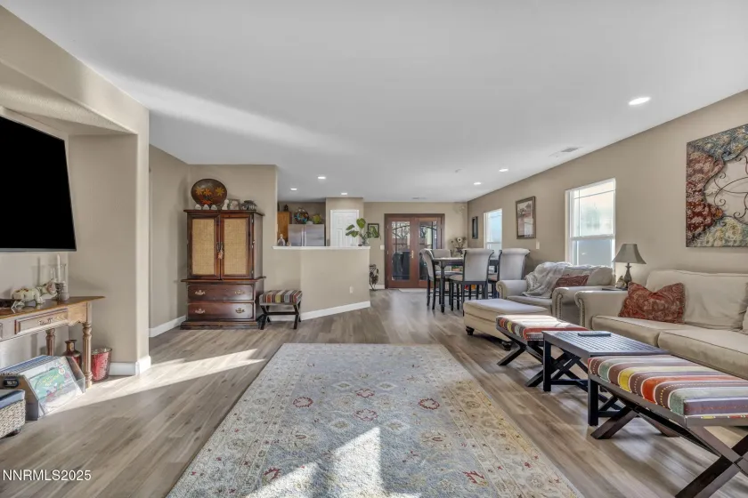 7736 Corso, Reno, Nevada 89506, 3 Bedrooms Bedrooms, ,2 BathroomsBathrooms,Residential,Residential,Corso,250058299