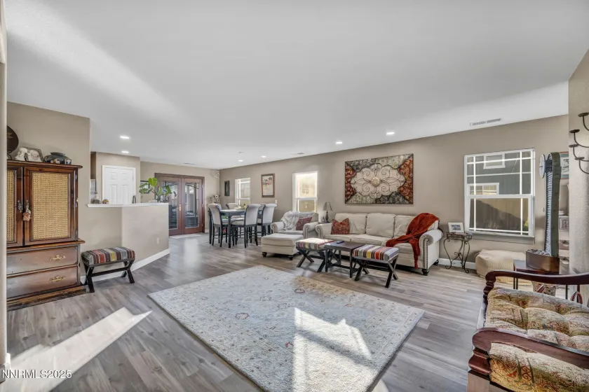 7736 Corso, Reno, Nevada 89506, 3 Bedrooms Bedrooms, ,2 BathroomsBathrooms,Residential,Residential,Corso,250058299