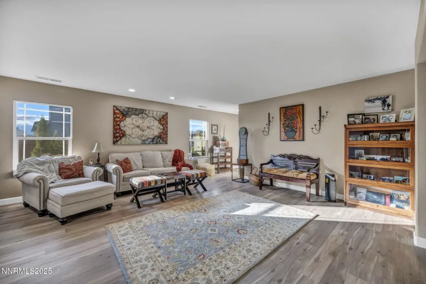 7736 Corso, Reno, Nevada 89506, 3 Bedrooms Bedrooms, ,2 BathroomsBathrooms,Residential,Residential,Corso,250058299