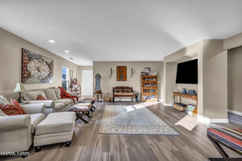 7736 Corso, Reno, Nevada 89506, 3 Bedrooms Bedrooms, ,2 BathroomsBathrooms,Residential,Residential,Corso,250058299