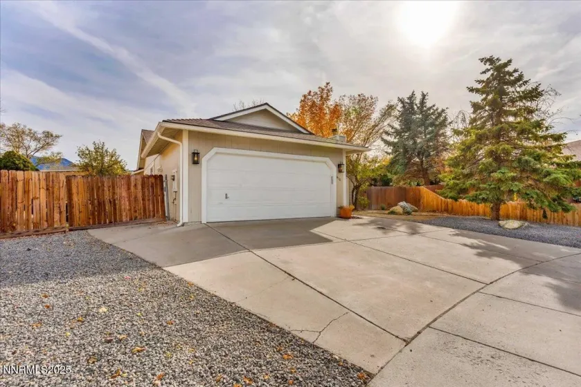 610 Boulder, Dayton, Nevada 89403, 3 Bedrooms Bedrooms, ,2 BathroomsBathrooms,Residential,Residential,Boulder,250058302