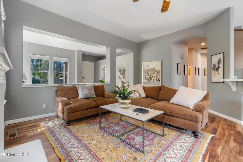 1860 Hunter Creek, Reno, Nevada 89519, 3 Bedrooms Bedrooms, ,2 BathroomsBathrooms,Residential,Residential,Hunter Creek,250055257