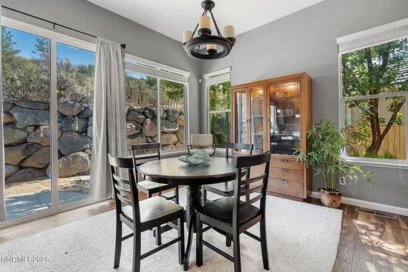 1860 Hunter Creek, Reno, Nevada 89519, 3 Bedrooms Bedrooms, ,2 BathroomsBathrooms,Residential,Residential,Hunter Creek,250055257