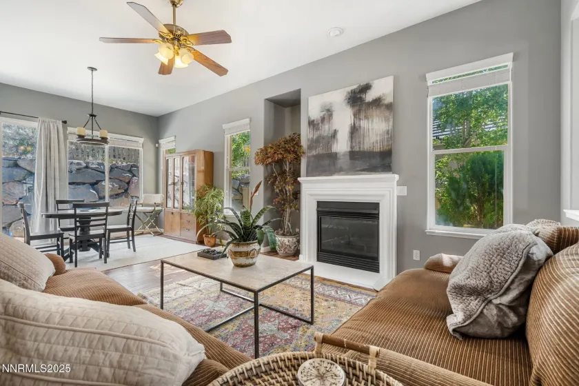 1860 Hunter Creek, Reno, Nevada 89519, 3 Bedrooms Bedrooms, ,2 BathroomsBathrooms,Residential,Residential,Hunter Creek,250055257