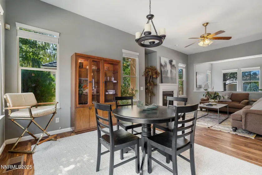 1860 Hunter Creek, Reno, Nevada 89519, 3 Bedrooms Bedrooms, ,2 BathroomsBathrooms,Residential,Residential,Hunter Creek,250055257