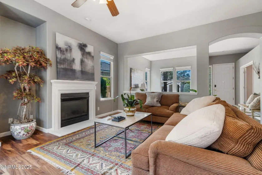 1860 Hunter Creek, Reno, Nevada 89519, 3 Bedrooms Bedrooms, ,2 BathroomsBathrooms,Residential,Residential,Hunter Creek,250055257