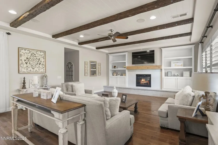 9890 Kerrydale, Reno, Nevada 89521, 4 Bedrooms Bedrooms, ,4 BathroomsBathrooms,Residential,Residential,Kerrydale,250058304