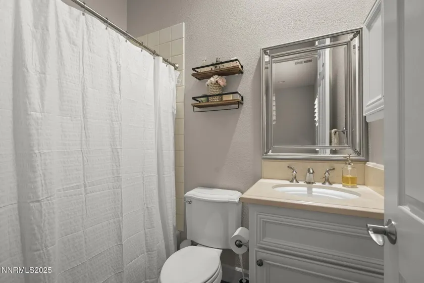 9890 Kerrydale, Reno, Nevada 89521, 4 Bedrooms Bedrooms, ,4 BathroomsBathrooms,Residential,Residential,Kerrydale,250058304