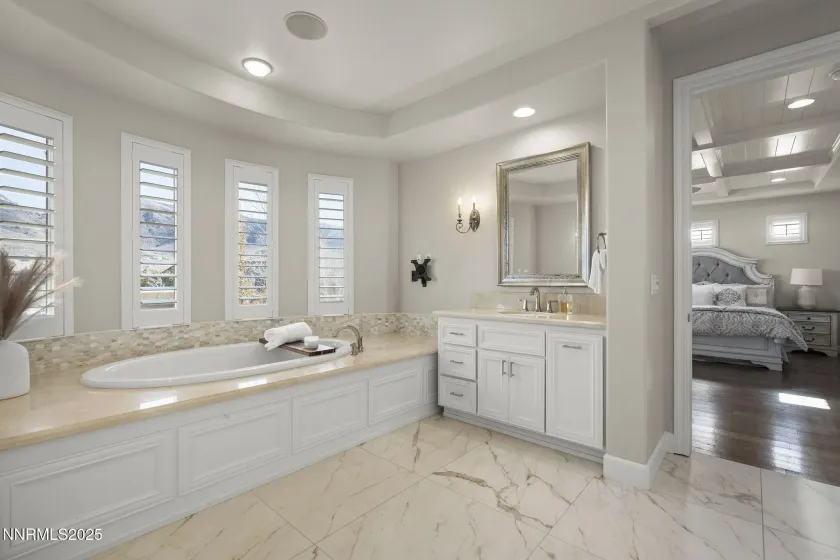 9890 Kerrydale, Reno, Nevada 89521, 4 Bedrooms Bedrooms, ,4 BathroomsBathrooms,Residential,Residential,Kerrydale,250058304