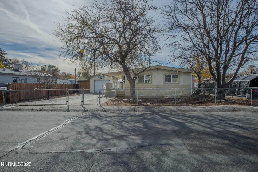 3409 Sherman, Carson City, Nevada 89701, 3 Bedrooms Bedrooms, ,2 BathroomsBathrooms,Residential,Residential,Sherman,250058306