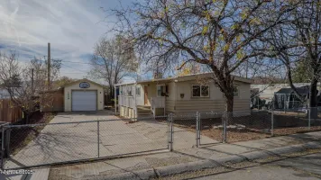 3409 Sherman, Carson City, Nevada 89701, 3 Bedrooms Bedrooms, ,2 BathroomsBathrooms,Residential,Residential,Sherman,250058306