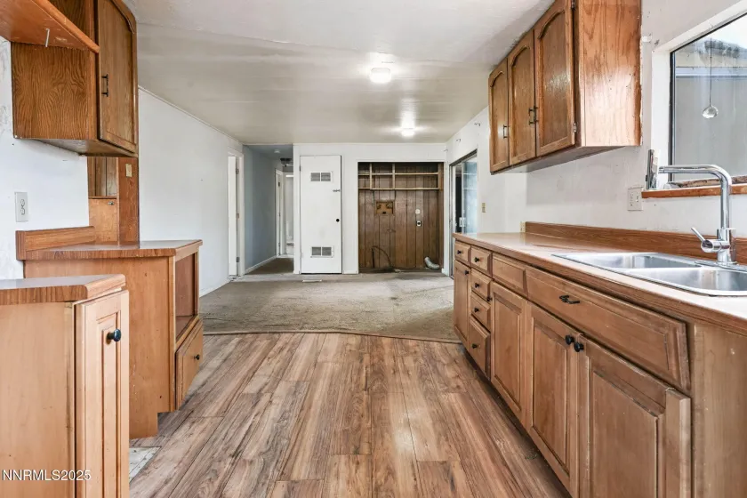 3409 Sherman, Carson City, Nevada 89701, 3 Bedrooms Bedrooms, ,2 BathroomsBathrooms,Residential,Residential,Sherman,250058306