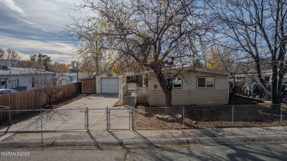 3409 Sherman, Carson City, Nevada 89701, 3 Bedrooms Bedrooms, ,2 BathroomsBathrooms,Residential,Residential,Sherman,250058306