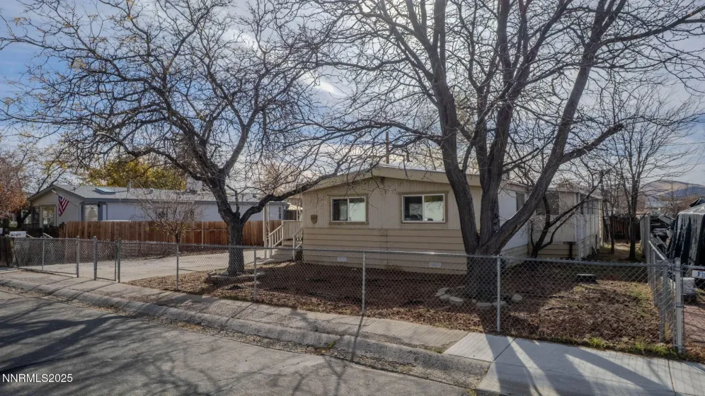 3409 Sherman, Carson City, Nevada 89701, 3 Bedrooms Bedrooms, ,2 BathroomsBathrooms,Residential,Residential,Sherman,250058306