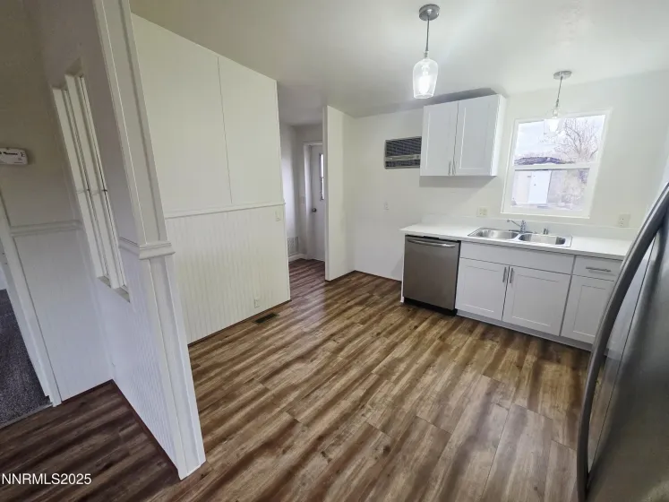 3146 Lone Tree, Fallon, Nevada 89406, 3 Bedrooms Bedrooms, ,2 BathroomsBathrooms,Residential,Residential,Lone Tree,250058308