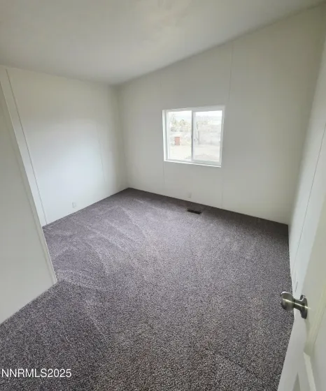 3146 Lone Tree, Fallon, Nevada 89406, 3 Bedrooms Bedrooms, ,2 BathroomsBathrooms,Residential,Residential,Lone Tree,250058308