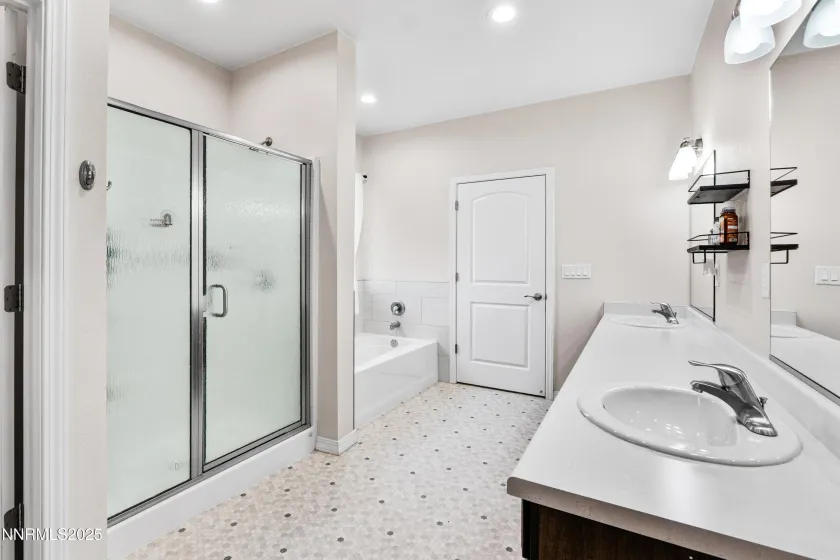 6520 Bedrock, Winnemucca, Nevada 89445, 3 Bedrooms Bedrooms, ,2 BathroomsBathrooms,Residential,Residential,Bedrock,250058310