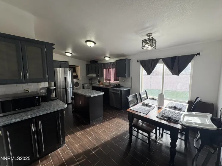 4260 Bonanza, Winnemucca, Nevada 89445, 3 Bedrooms Bedrooms, ,2 BathroomsBathrooms,Residential,Residential,Bonanza,250058314