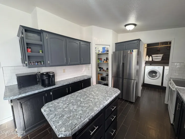 4260 Bonanza, Winnemucca, Nevada 89445, 3 Bedrooms Bedrooms, ,2 BathroomsBathrooms,Residential,Residential,Bonanza,250058314