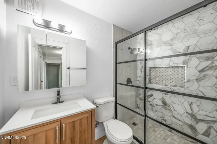 3953 Clear Acre, Reno, Nevada 89512, 2 Bedrooms Bedrooms, ,1 BathroomBathrooms,Residential,Residential,Clear Acre,250058322