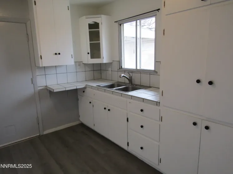 111 Whitacre, Yerington, Nevada 89447, 2 Bedrooms Bedrooms, ,2 BathroomsBathrooms,Residential,Residential,Whitacre,250058323