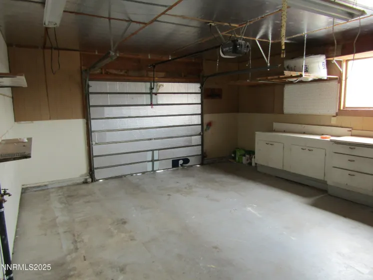 111 Whitacre, Yerington, Nevada 89447, 2 Bedrooms Bedrooms, ,2 BathroomsBathrooms,Residential,Residential,Whitacre,250058323