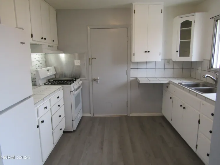 111 Whitacre, Yerington, Nevada 89447, 2 Bedrooms Bedrooms, ,2 BathroomsBathrooms,Residential,Residential,Whitacre,250058323