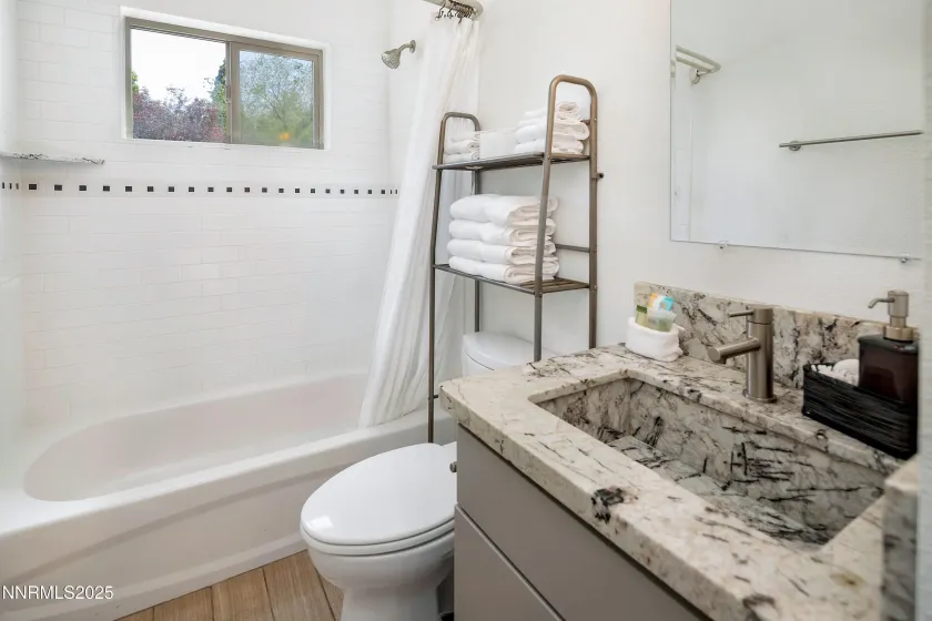 1264 Humboldt, Reno, Nevada 89509, ,Residential Income,Residential,Humboldt,250058324