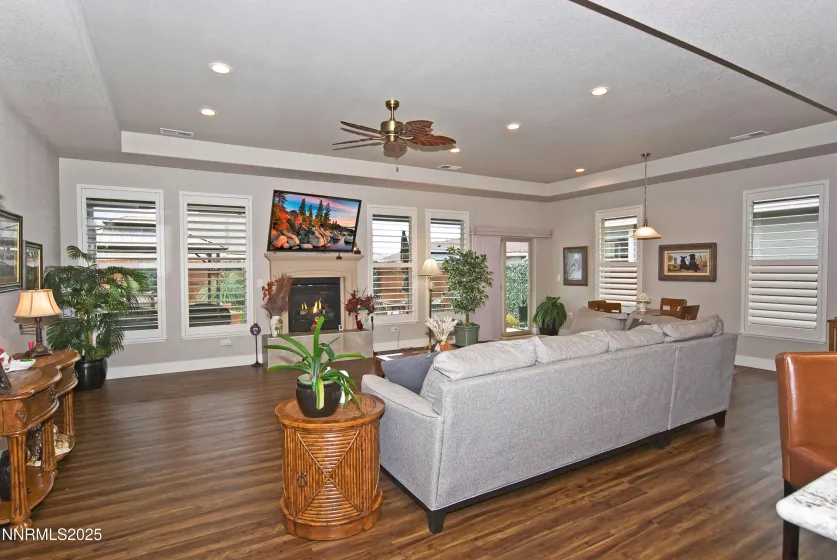 768 Cottage, Gardnerville, Nevada 89460, 3 Bedrooms Bedrooms, ,2 BathroomsBathrooms,Residential,Residential,Cottage,250058325