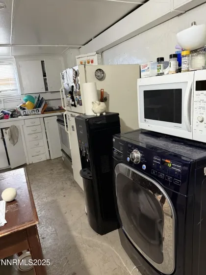 711 Evans, Reno, Nevada 89512, ,Residential Income,Residential,Evans,250058326