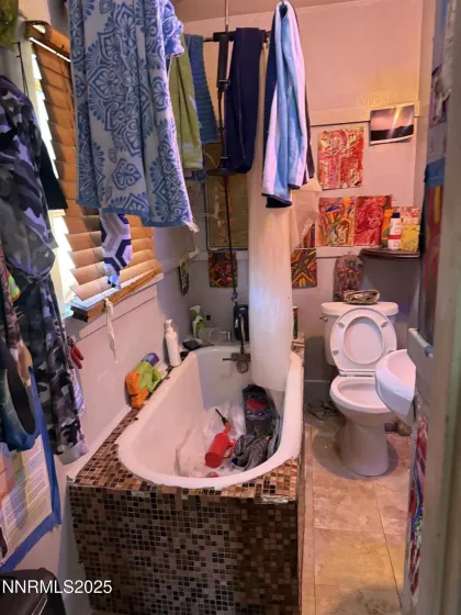 711 Evans, Reno, Nevada 89512, ,Residential Income,Residential,Evans,250058326