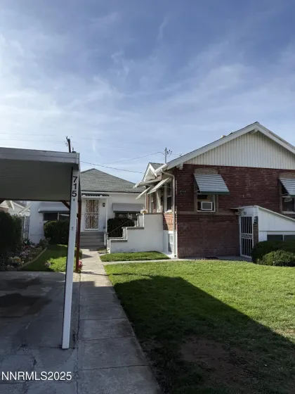 711 Evans, Reno, Nevada 89512, ,Residential Income,Residential,Evans,250058326