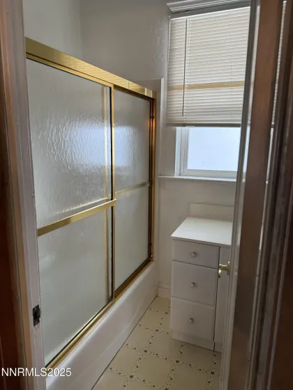 711 Evans, Reno, Nevada 89512, ,Residential Income,Residential,Evans,250058326