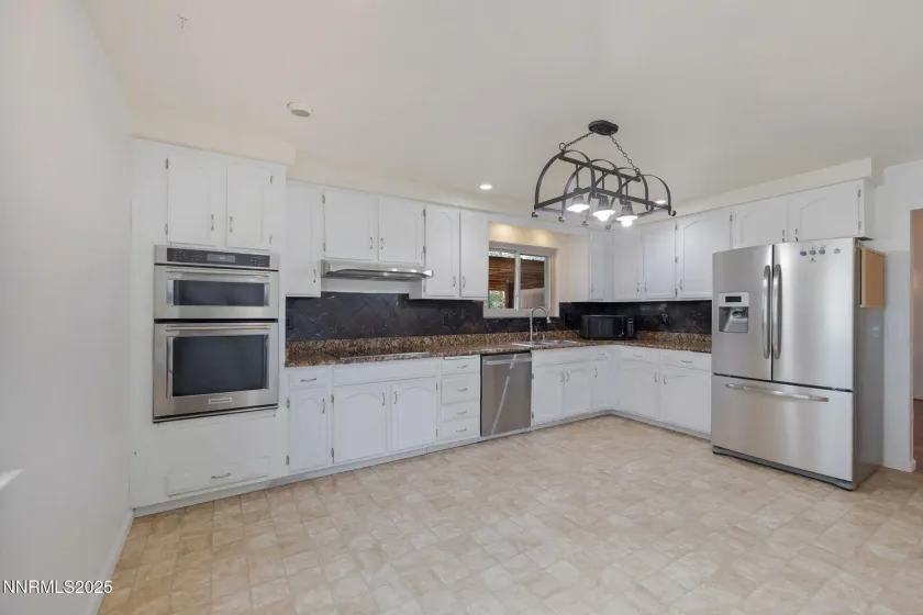 2423 Melody, Reno, Nevada 89512, 4 Bedrooms Bedrooms, ,2 BathroomsBathrooms,Residential,Residential,Melody,250058327