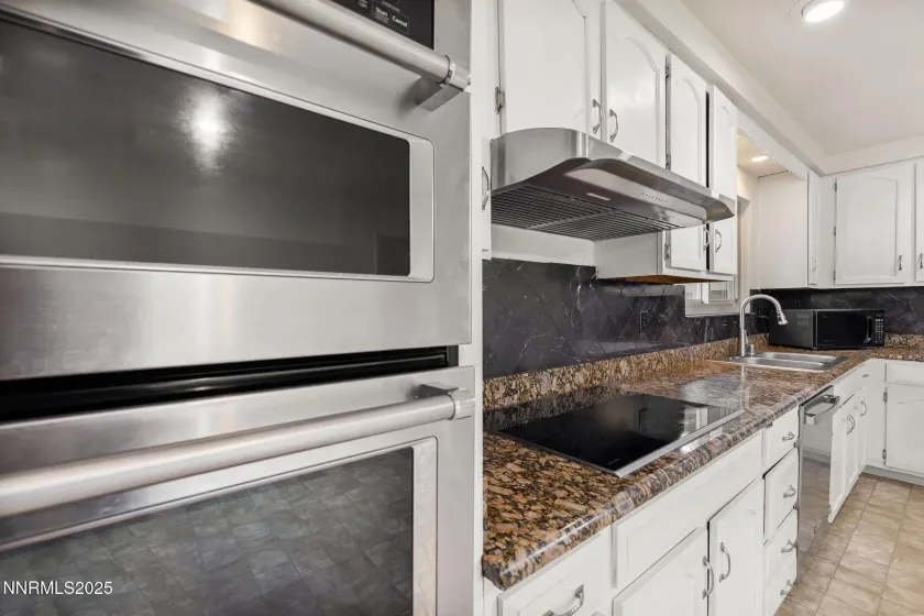 2423 Melody, Reno, Nevada 89512, 4 Bedrooms Bedrooms, ,2 BathroomsBathrooms,Residential,Residential,Melody,250058327