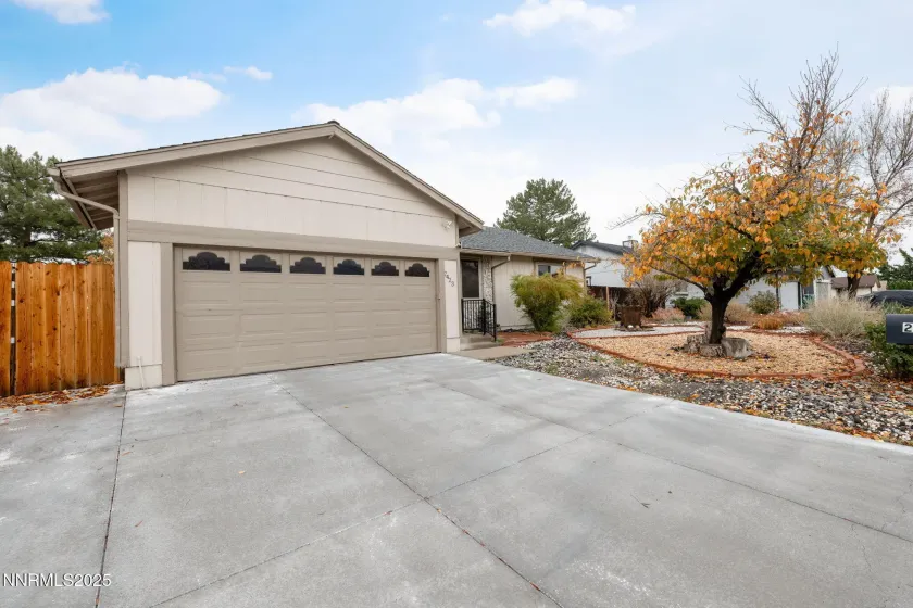 2423 Melody, Reno, Nevada 89512, 4 Bedrooms Bedrooms, ,2 BathroomsBathrooms,Residential,Residential,Melody,250058327