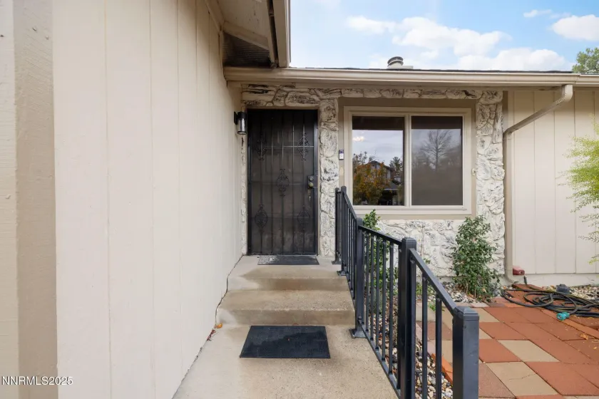 2423 Melody, Reno, Nevada 89512, 4 Bedrooms Bedrooms, ,2 BathroomsBathrooms,Residential,Residential,Melody,250058327