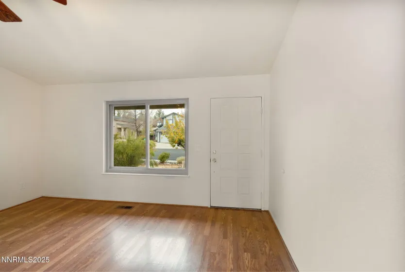 2423 Melody, Reno, Nevada 89512, 4 Bedrooms Bedrooms, ,2 BathroomsBathrooms,Residential,Residential,Melody,250058327