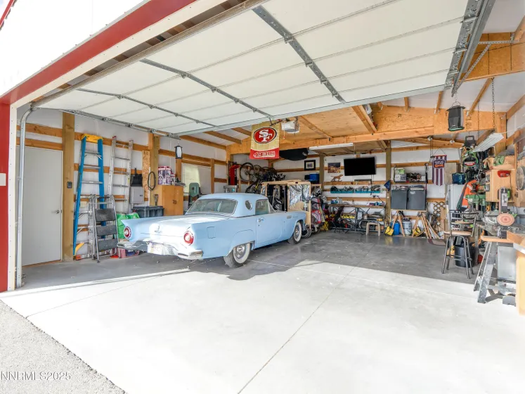 8975 Diamond, Winnemucca, Nevada 89445, 4 Bedrooms Bedrooms, ,2 BathroomsBathrooms,Residential,Residential,Diamond,250058328