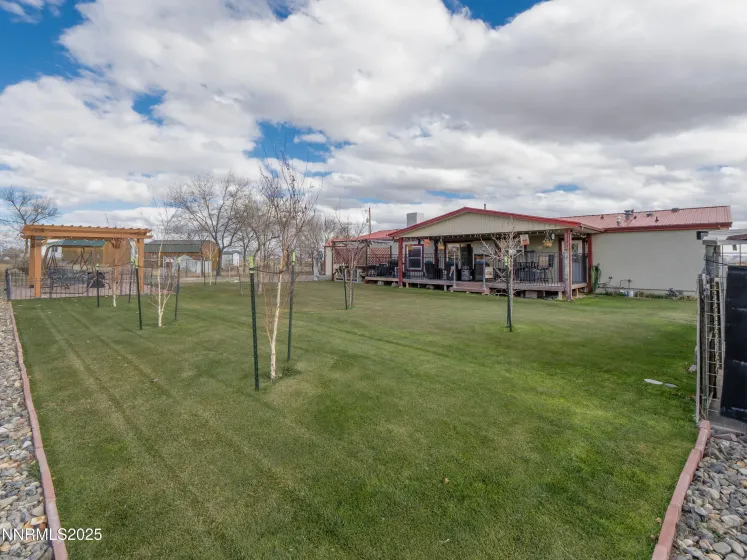 8975 Diamond, Winnemucca, Nevada 89445, 4 Bedrooms Bedrooms, ,2 BathroomsBathrooms,Residential,Residential,Diamond,250058328