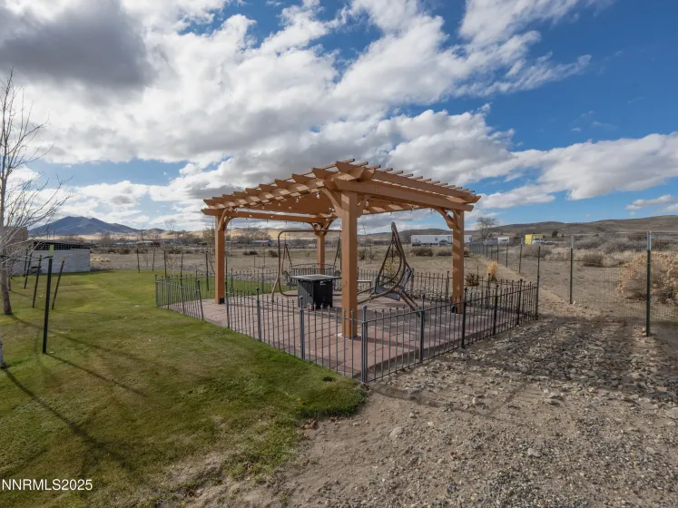 8975 Diamond, Winnemucca, Nevada 89445, 4 Bedrooms Bedrooms, ,2 BathroomsBathrooms,Residential,Residential,Diamond,250058328