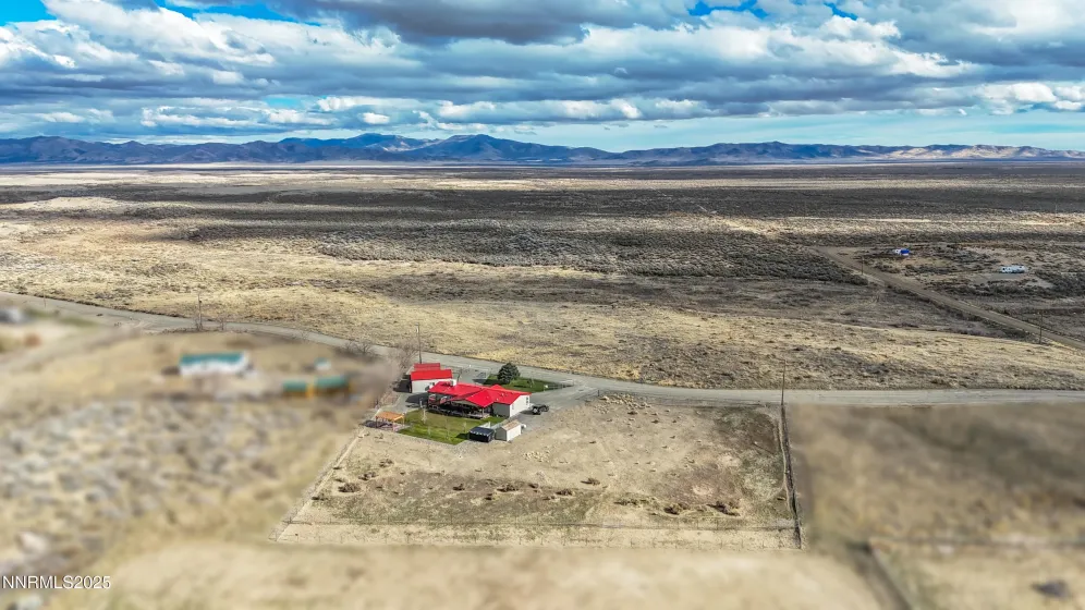 8975 Diamond, Winnemucca, Nevada 89445, 4 Bedrooms Bedrooms, ,2 BathroomsBathrooms,Residential,Residential,Diamond,250058328